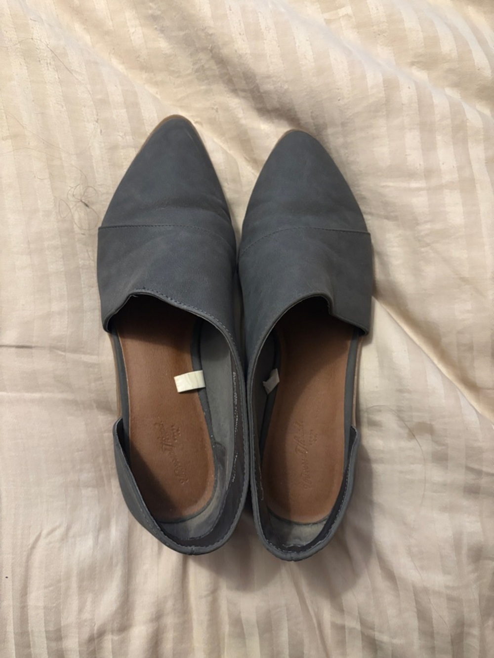 Pointed Slip-On Flats in Gray Blue